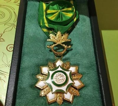 كم مكافأة وسام الملك عبدالعزيز من الدرجة الأولى