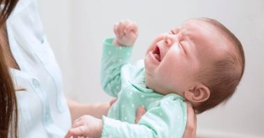 انتفاخ العين عند الأطفال حديثي الولادة